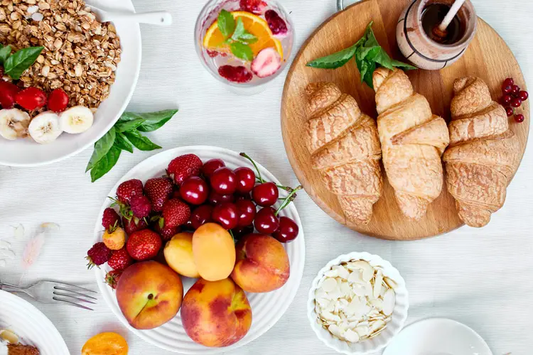 free hotel breakfast is the best